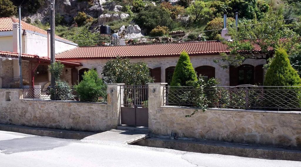 Artemisia Traditional Home Choudetsi ภายนอก รูปภาพ